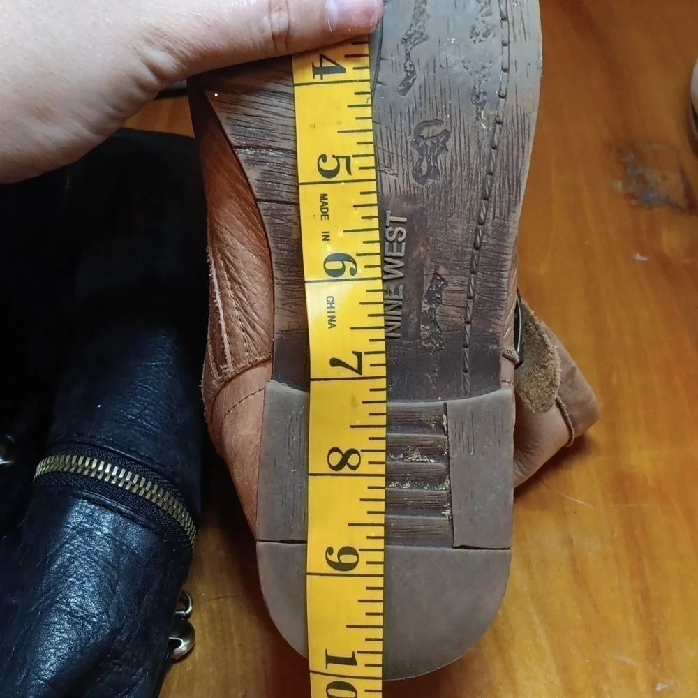 Nine west ankle boots size 7
